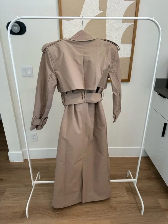 Oversized Beige Trench Coat with Belt - Picture 2 of 3